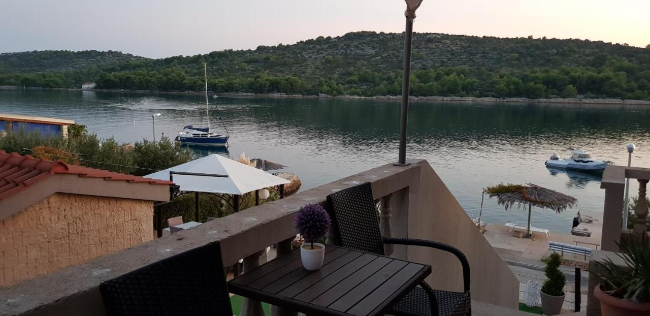 Apartments Miranda Каприе Экстерьер фото